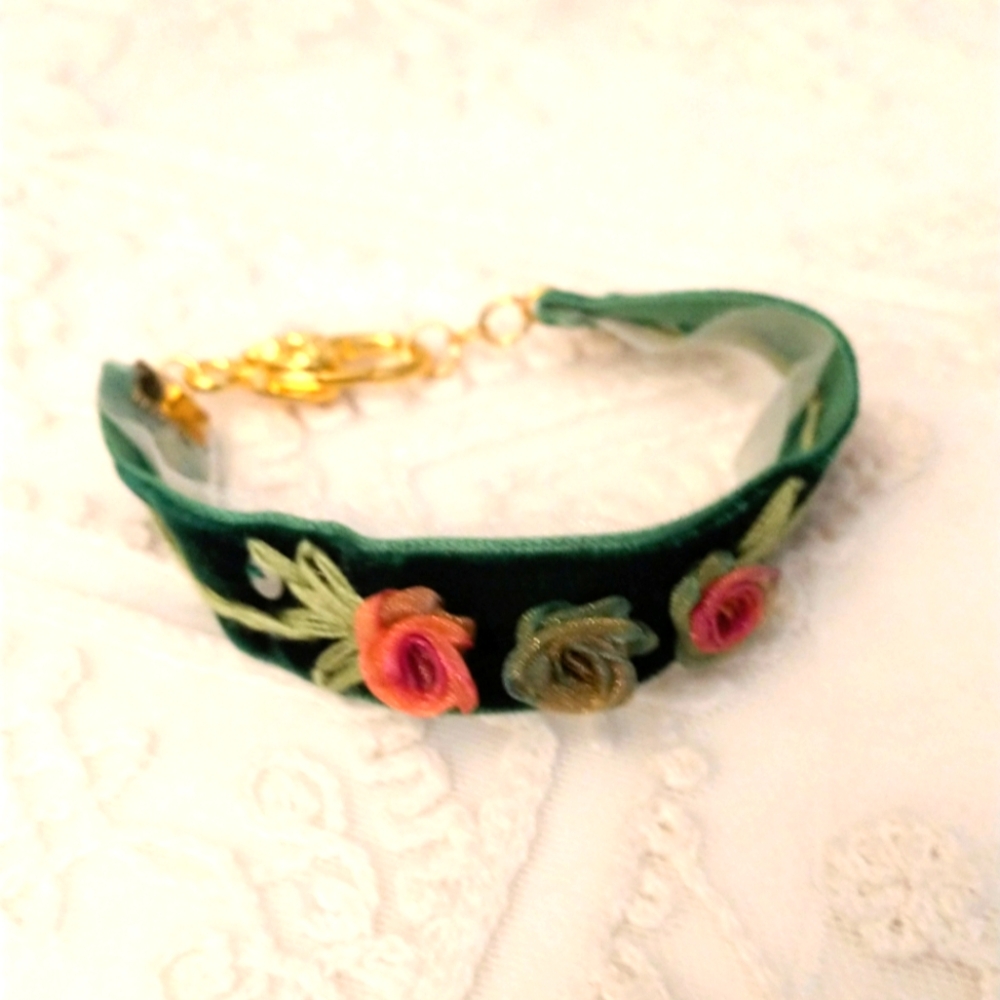 Velvet Ribbon Bracelet